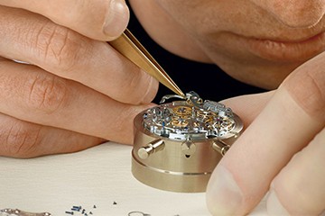 劳力士表济南服务中心地址查询